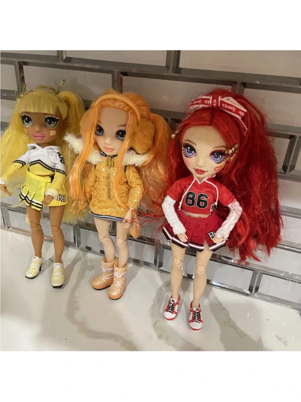 Rainbow High Doll - Cheerleader Sunny Madison Rowan Winter Break GREAT